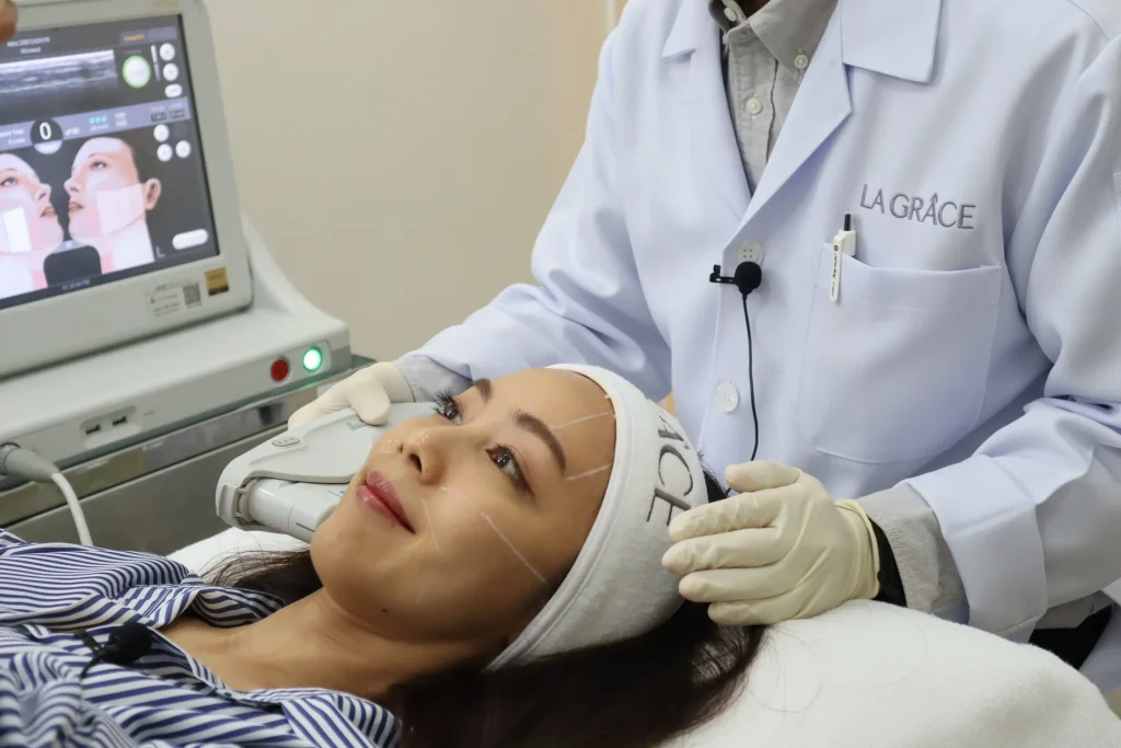 ألثيرا في بانكوك 